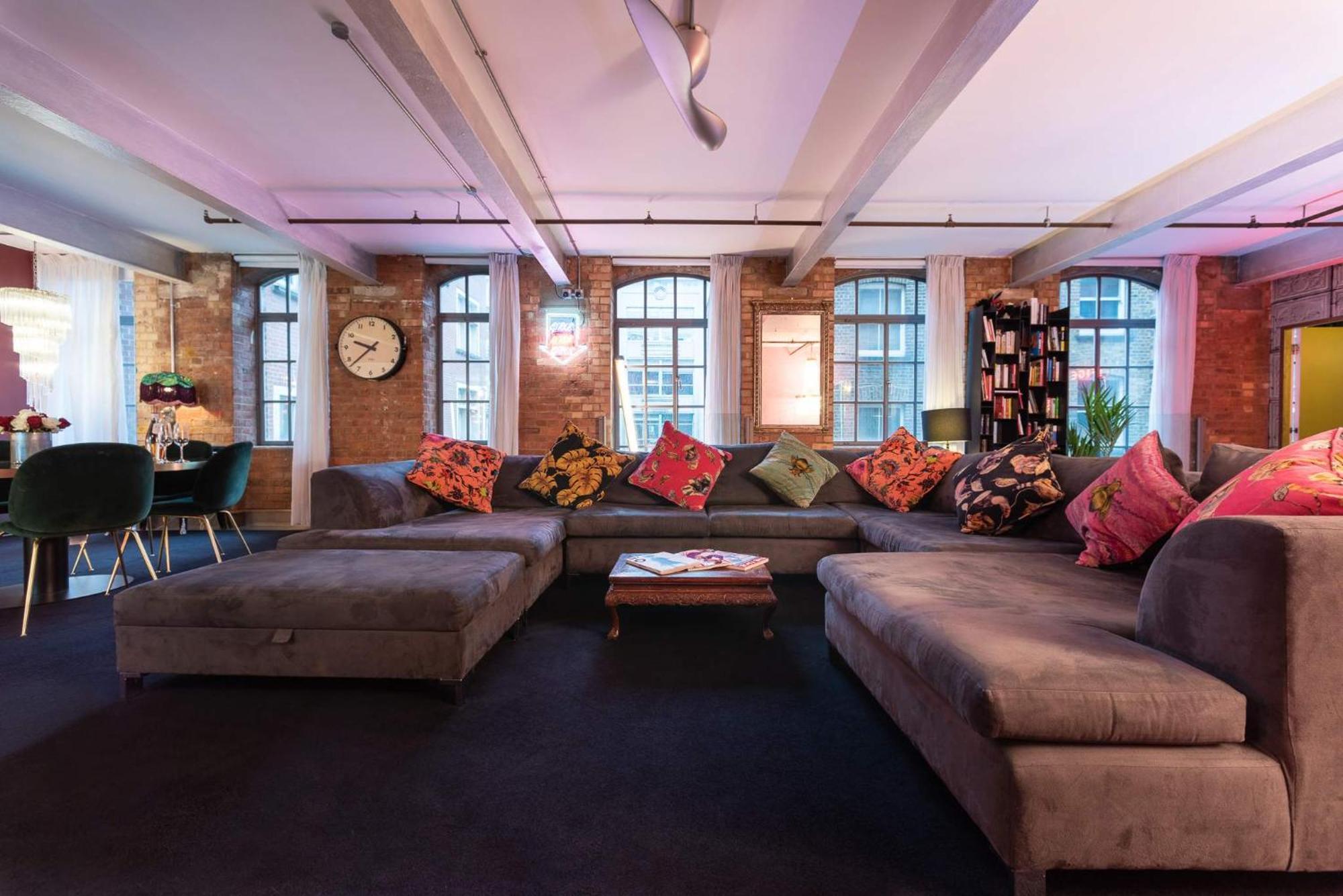 Amazingly Luxurious Loft Apartment, Soho - 3 Bedrooms, 2 Bath & Office Londres Exterior foto